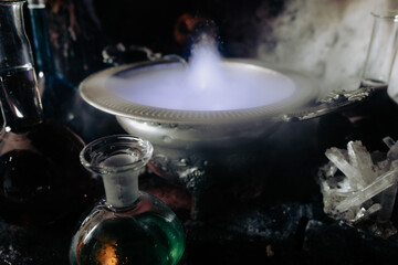 Smoking cauldron, Magic potions and a crystal 