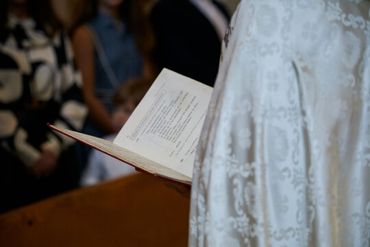 religi&oacute;n, iglesia, biblia, libro, oraci&oacute;n, lectura, sagrado
