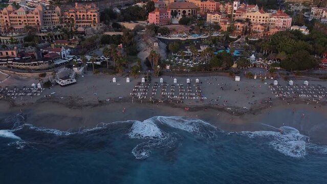 Playa del Duque beach