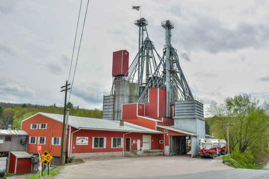 Narrowsburg, New York, United States of America &ndash; April 29, 2017. Narrowsburg Feed mill in Narrowsburg, NY. The feed mill is owned by Narrowsburg Feed & Grain Co.