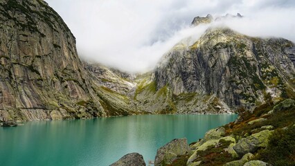 Schweiz Gelmersee See Berge Wolken