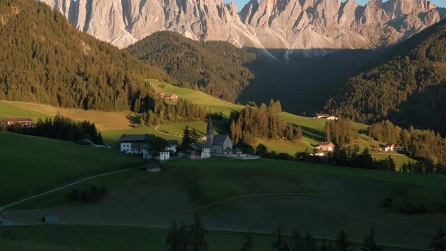 Santa Maddalena St. Magdalena Church Time Lapse Val di Funes and Odle, Dolomites
