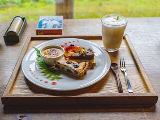 お菓子とドリンク