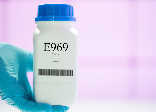 Packaging with nutritional supplements E969 sweetener