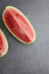 Fototapeta na wymiar flat lay arranged watermelon pieces