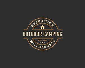 Fototapeta na wymiar Vintage Retro Badge Emblem Mountain Camping Logo with Tent Silhouette Design Linear Style