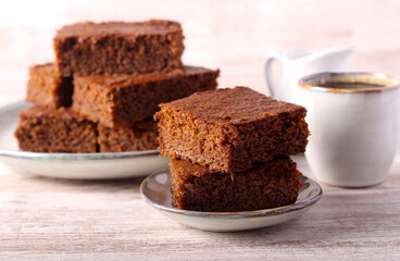 Old-fashioned gingerbread, sliced