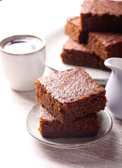 Old-fashioned gingerbread, sliced