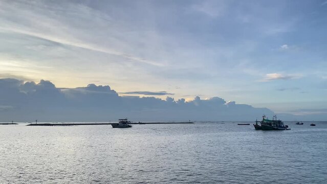 Para noma, sunset view in the sea, sea fishing boat