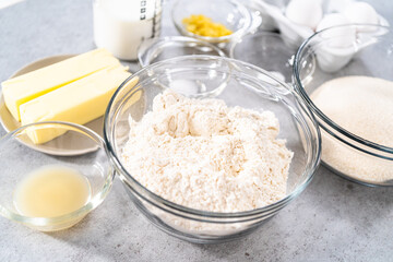 Lemon pound cake