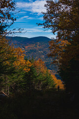 Fototapeta premium Hiking up Mount Washington in Fall!