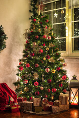 Decorated Christmas Tree at Home	 - 538708708