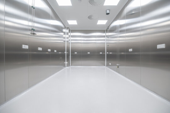 Stainless Steel Door And Walls, Clean Room
