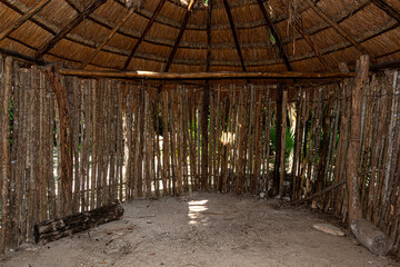 Fototapeta na wymiar Traditional mayan hut in the mexican rainforest