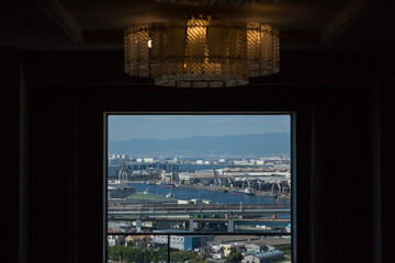Fototapeta na wymiar 展望台から見た大阪堺の堺泉北港の風景