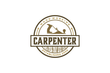 Obraz premium Carpenter wood work logo design wood plane circular shape vintage timber lumberjack workshop 