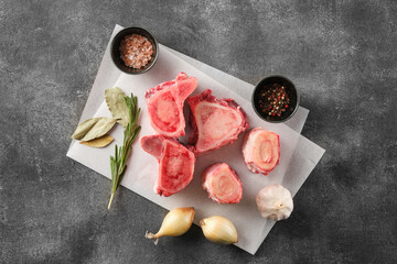 Fototapeta na wymiar Beef marrow bones to prepare broth or soup.