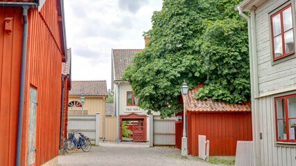 maison traditionnelle rouge de suède en Scandinavie