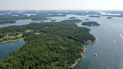 Fototapeta premium survol de l'archipel de Stockholm en suède 