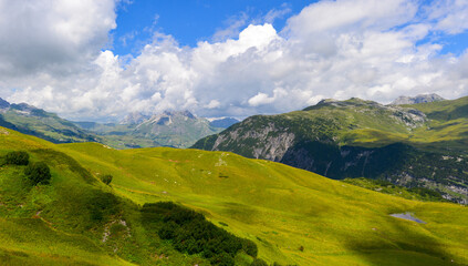 Fototapeta premium Lechtaler Alpen bei Zürs-Lech, Vorarlberg 