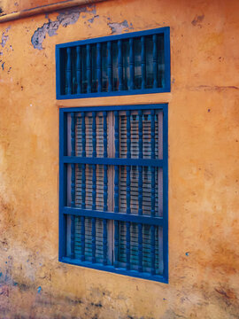 Colombia ventanas puertas ventana arte colección bellasartes Cuba República Dominicana Puerto Rico Cartagena Trinidad colores cuadrado fondo decoración carpintero colonia antiguo colonial barrotes 