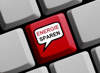 Energie sparen online - Sprechblase auf Computer Tastatur