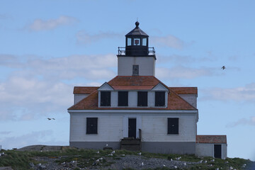 Fototapeta na wymiar Lighthouse on Egg Island in Maine