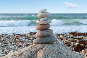 Stone dwarves on stony sea beach - 5989