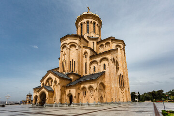 Fototapeta na wymiar Exterior of Tsminda Samera cathedral in Tbilisi, Georgia, Europe