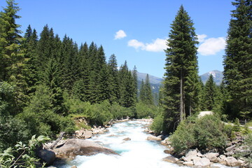 Obraz premium Cataratas Krimml, la cascada mas alta de Austria. 