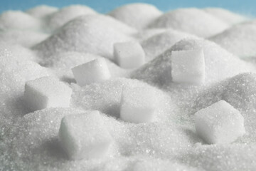 Górki usypane z białego cukru