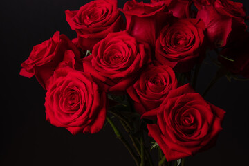 The red roses for the Valentine 