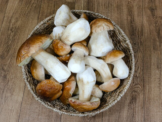 White mushrooms