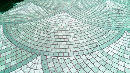 路上のタイルブロックの床