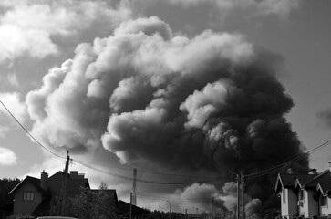 Missile attack and fire near Kiev. 