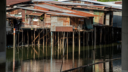galvanized house in Bangkok slums of thailand