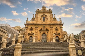 Fototapeta premium The beautiful Duomo of S. Pietro in Modica at sunset