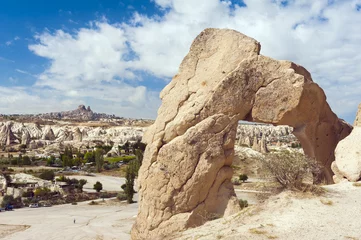 Rolgordijnen Rock arch in Cappadocia © Fyle