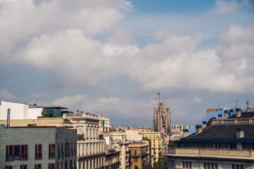 Obraz premium Vertical view of an aerial shot from Barcelona Passeig de gracia street