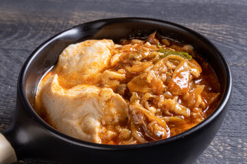 一人前のスンドゥブチゲ