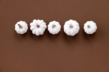 Halloween composition with white pumpkins . Flat lay ,top view, space for text.　ハロウィン　白かぼちゃ　ホワイトパンプキン