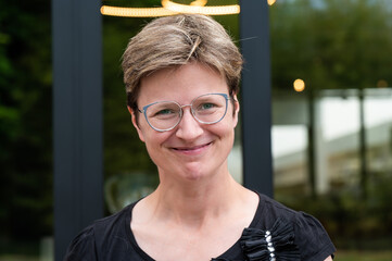 Fototapeta premium Portrait of a short haired white 35 yo woman
