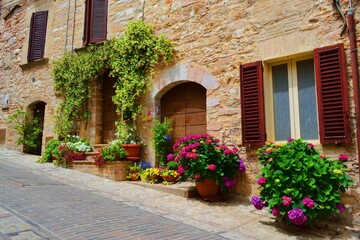Fototapeta na wymiar medieval village of Spello in the city of Perugia, Umbria, Italy