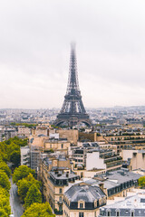 Fototapeta na wymiar The Eiffel Tower in Paris