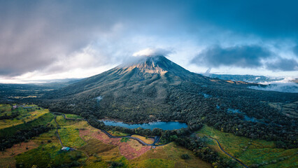 Arenal Volcano Costa Rica - obrazy, fototapety, plakaty