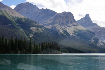 Scenes from Maligne Lake Cruise