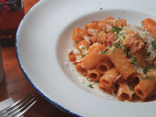 pasta with tomato sauce