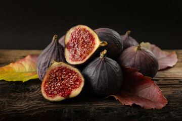 Image of Fresh figs on wooden table. printed on Printed Glass Splashbacks