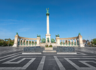 Fototapeta na wymiar Millennium Monument at Heroes Square - Budapest, Hungary