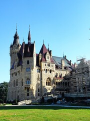 Fototapeta premium Huge white castle in Europe Poland with tower